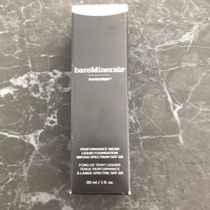 BareMinerals Aspen 04